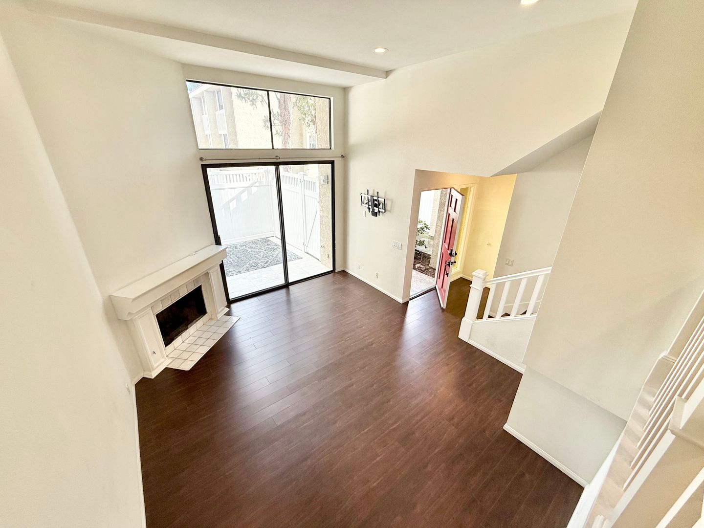 380 W Wilson B103  - Costa Mesa - California - 3 bed, 3 bath rental property