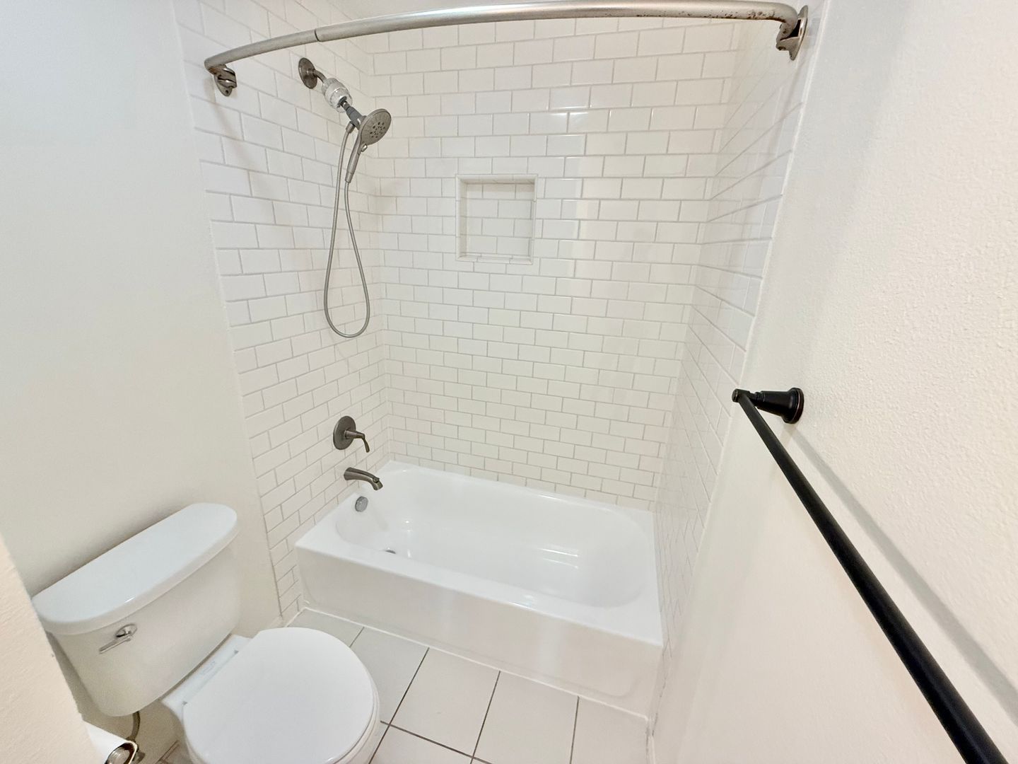 380 W Wilson B103  - Costa Mesa - California - 3 bed, 3 bath rental property