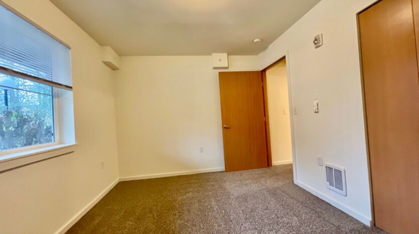 4018 Northwest Avenue - Bellingham - Washington - 1 bed, 1 bath rental property