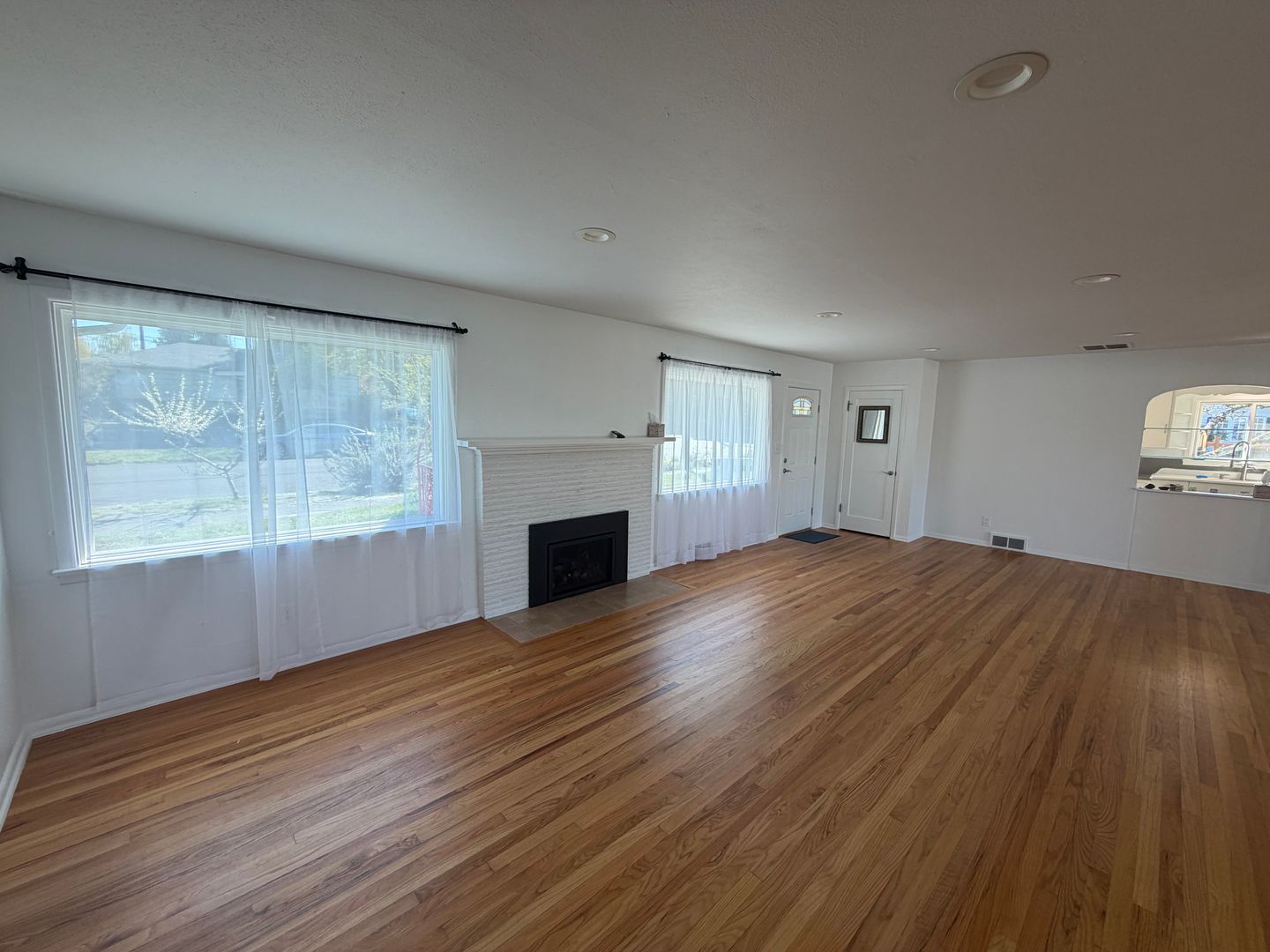 4102 N Verde St - Tacoma - Washington - 2 bed, 1.5 bath rental property