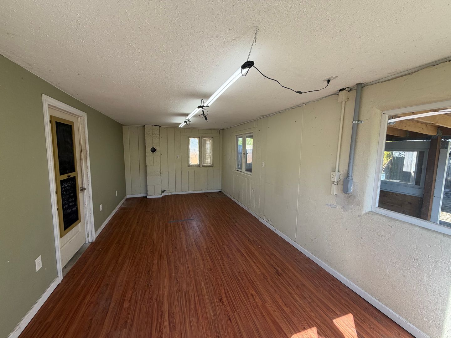 4102 N Verde St - Tacoma - Washington - 2 bed, 1.5 bath rental property