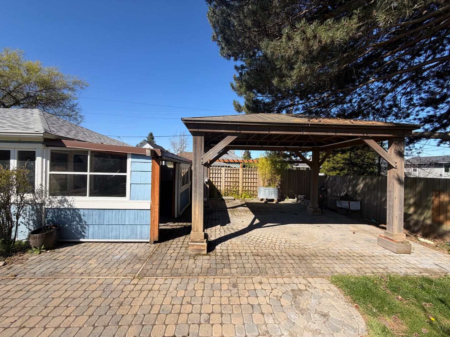 4102 N Verde St - Tacoma - Washington - 2 bed, 1.5 bath rental property