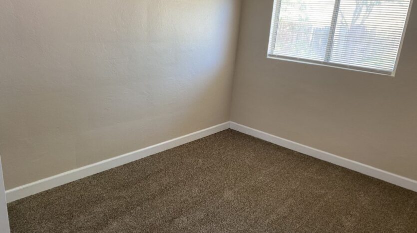 412 Alameda Ave - Chowchilla - California - 2 bed, 1 bath rental property