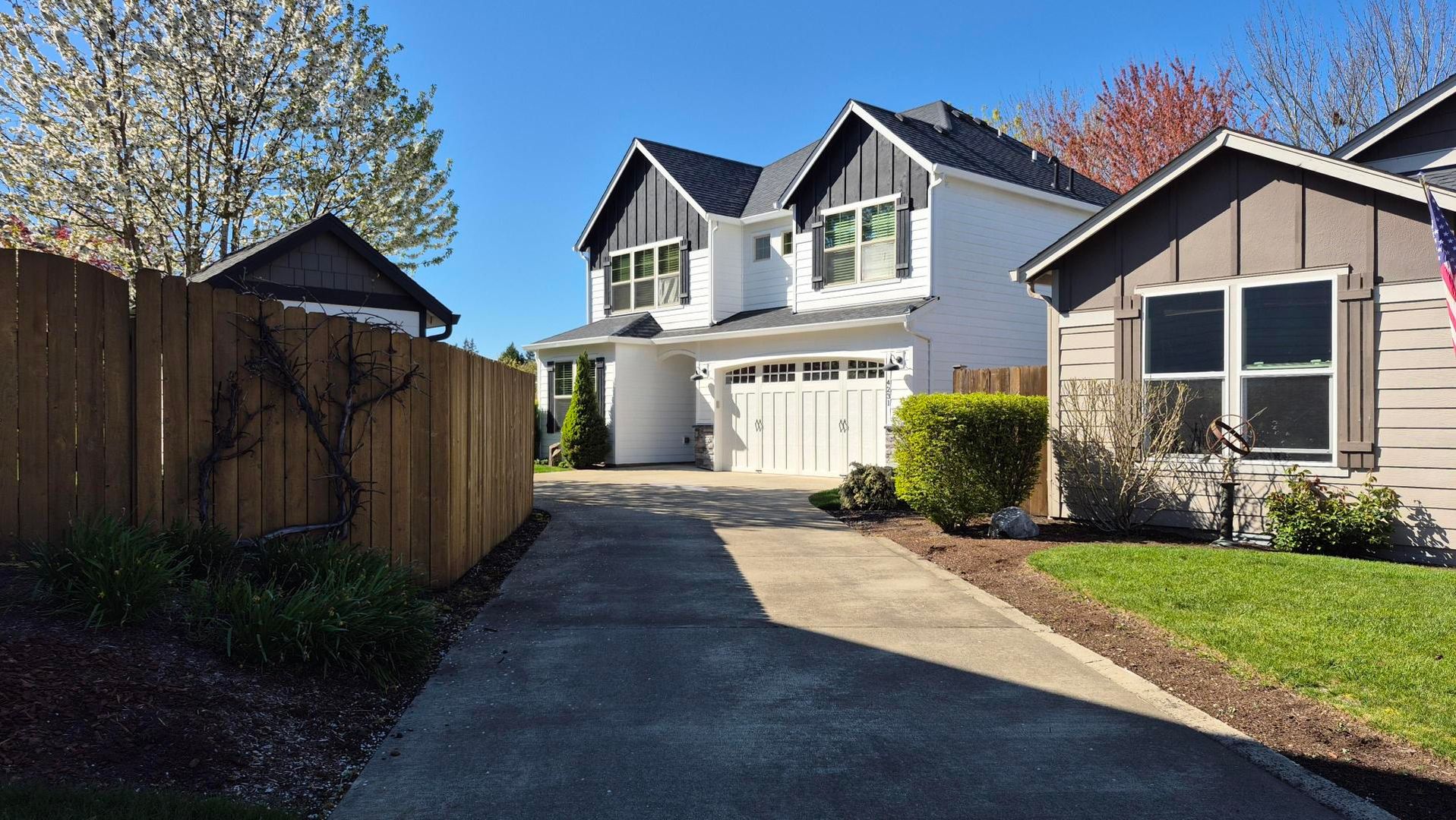 4231 NE 157th Ct - Vancouver - Washington - 3 bed, 2.5 bath rental property