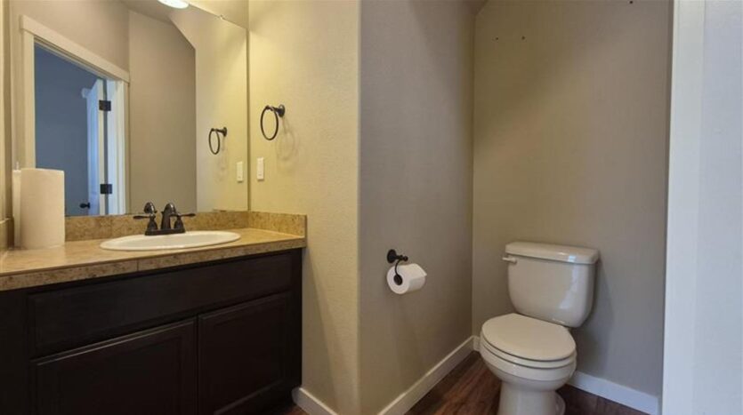 4231 NE 157th Ct - Vancouver - Washington - 3 bed, 2.5 bath rental property