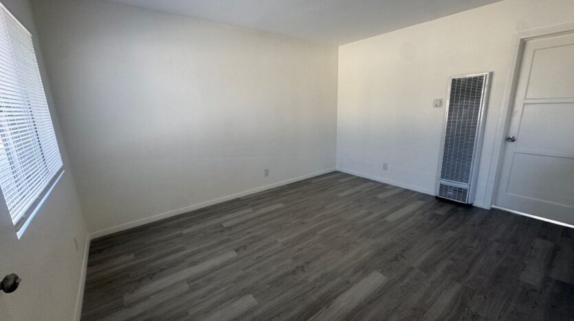 434 - 442 E Lincoln Street - Carson - California - 1 bed, 1 bath rental property