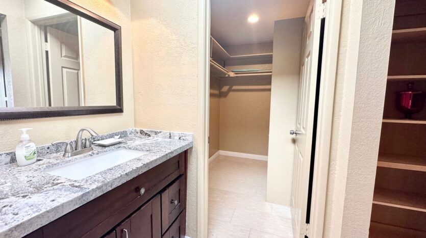 45550 Ocotillo Dr Unit D - Palm Desert - California - 2 bed, 2 bath rental property