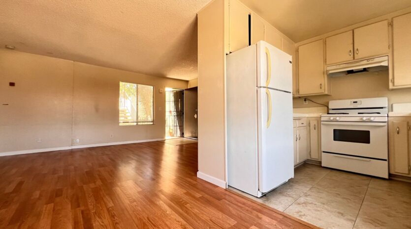 4665 Cherokee Avenue #18 - San Diego - California - 2 bed, 1 bath rental property