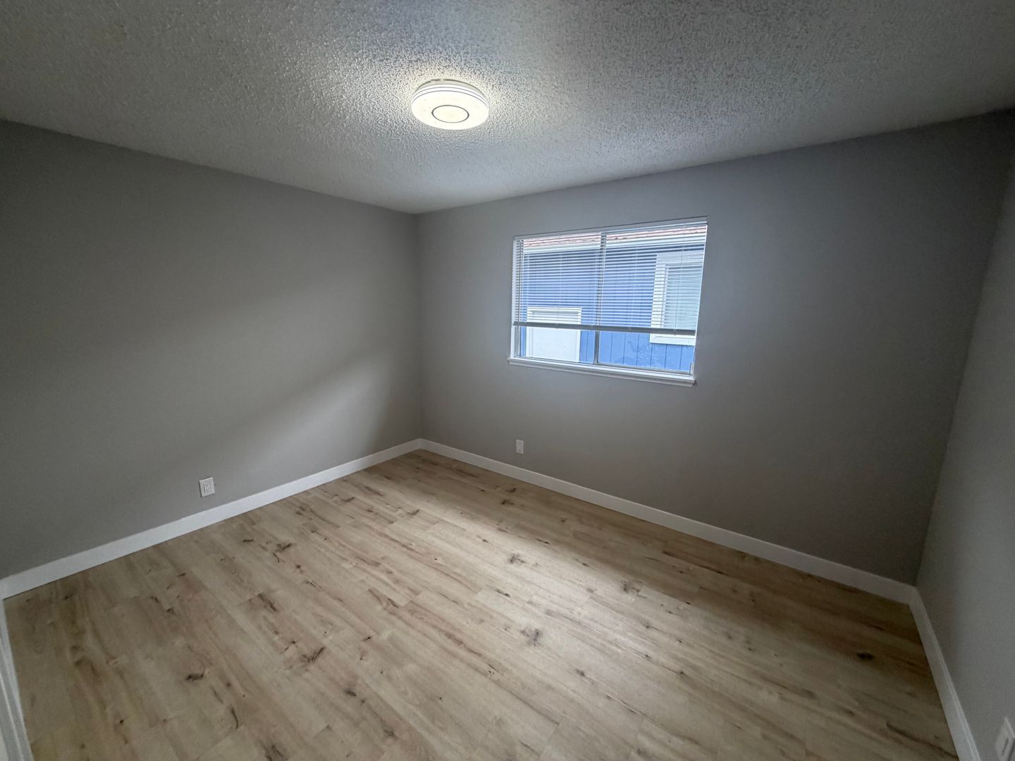 4700 124th St Ct SW - Lakewood - Washington - 3 bed, 1 bath rental property