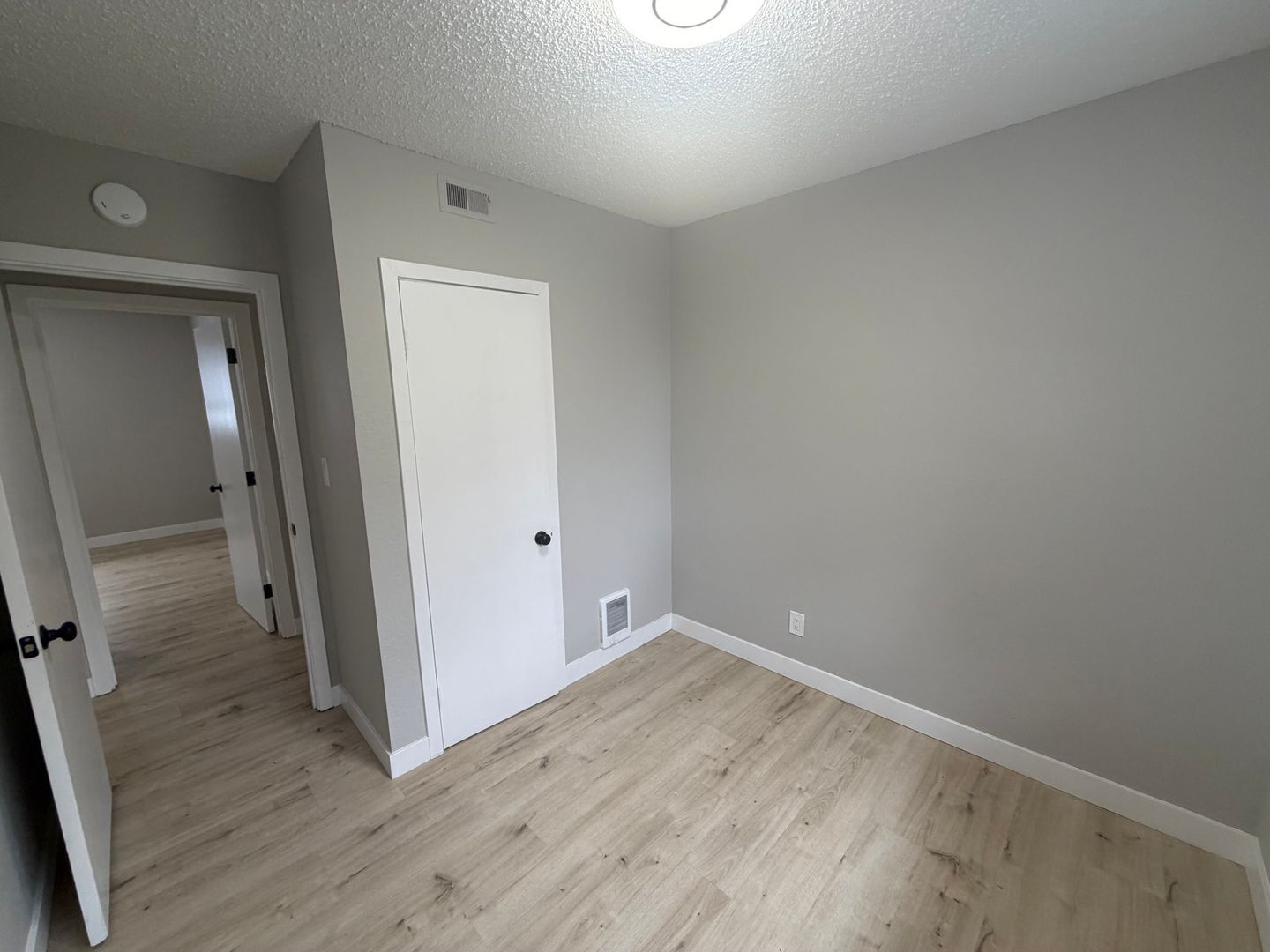 4700 124th St Ct SW - Lakewood - Washington - 3 bed, 1 bath rental property