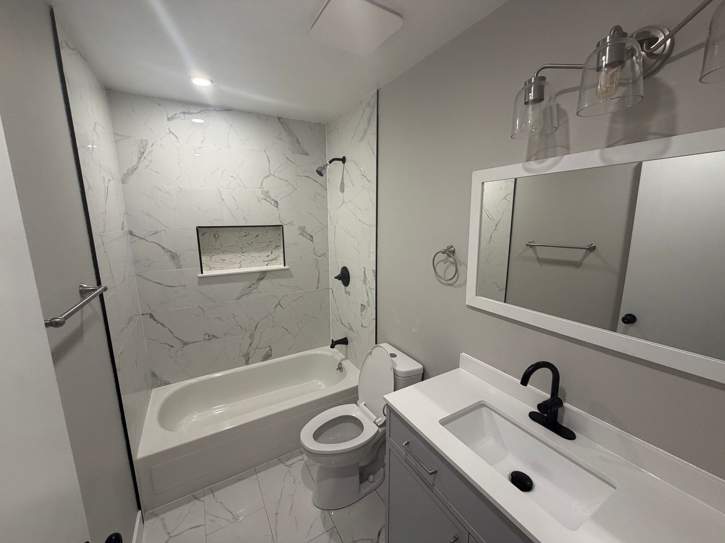 4700 124th St Ct SW - Lakewood - Washington - 3 bed, 1 bath rental property