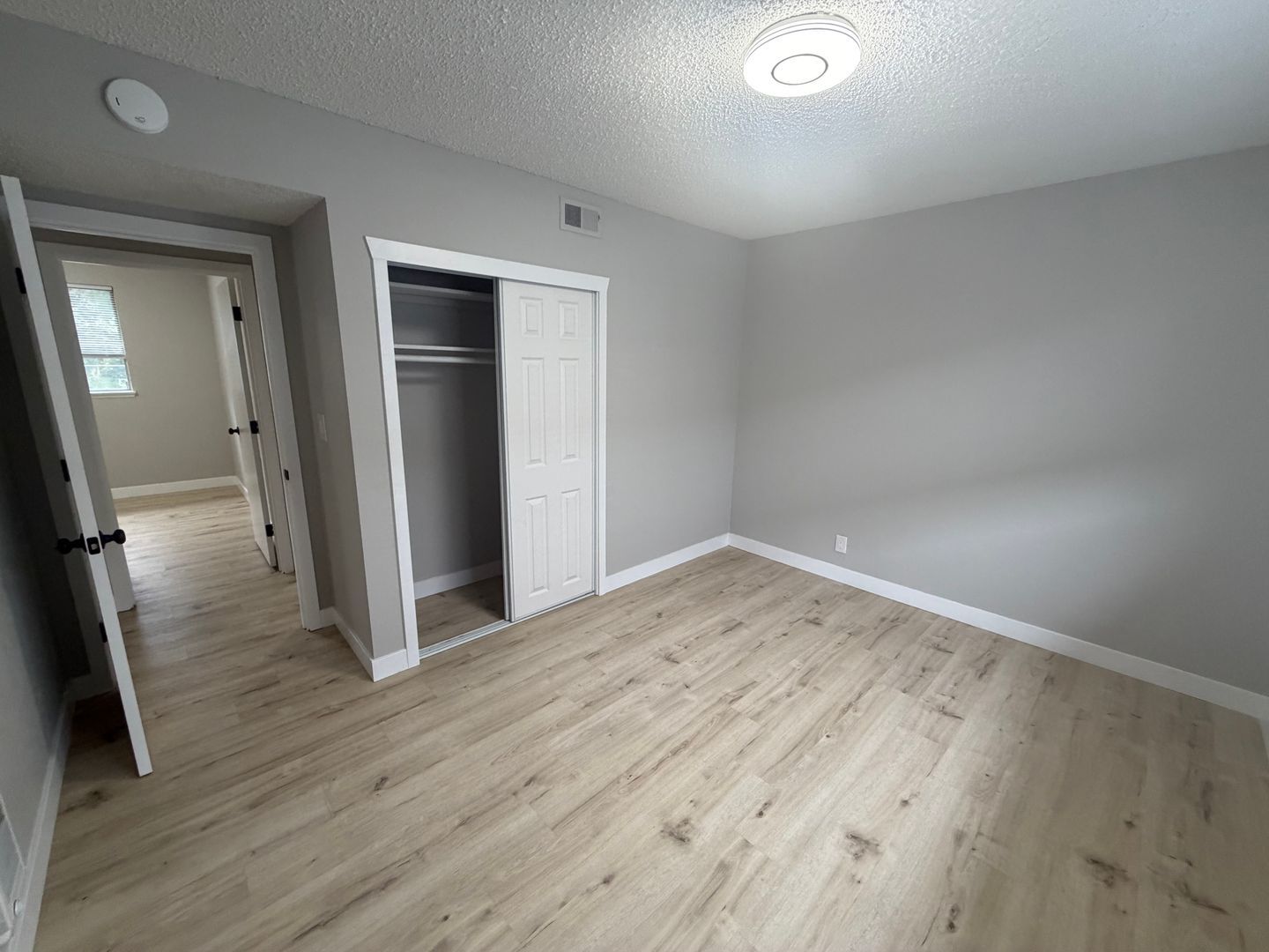 4700 124th St Ct SW - Lakewood - Washington - 3 bed, 1 bath rental property