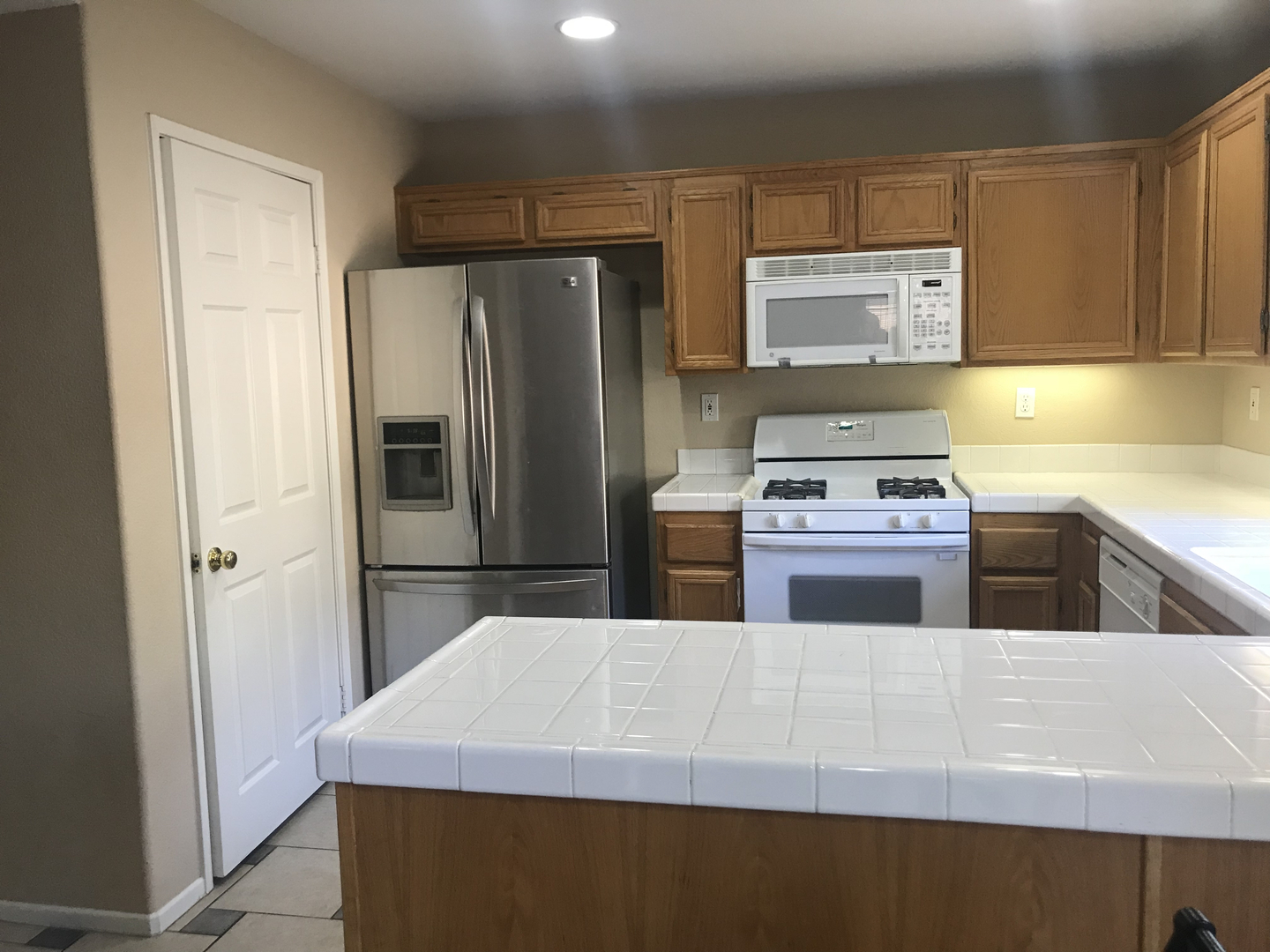 4724 Ventana Way - Oceanside - California - 3 bed, 2.5 bath rental property