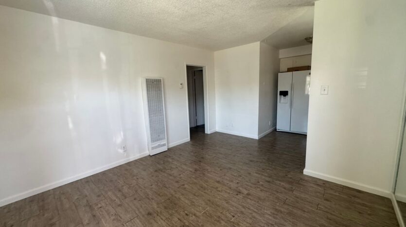 4730 W 118th Street - Hawthorne - California - 2 bed, 1 bath rental property