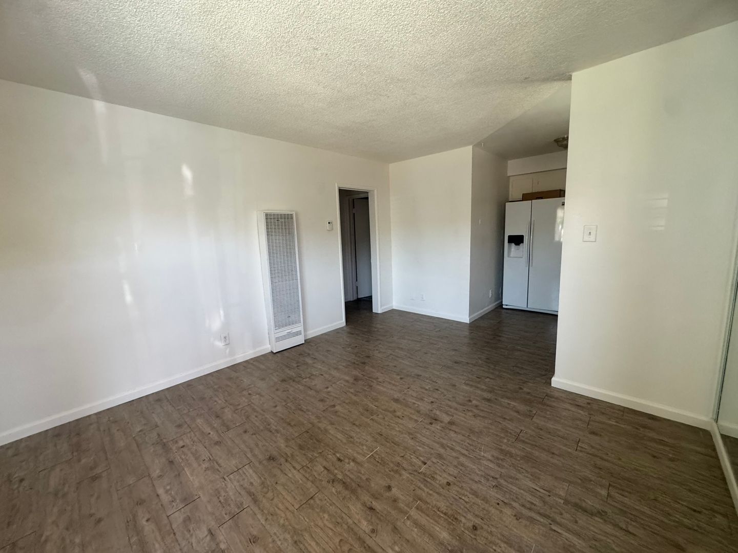 4730 W 118th Street - Hawthorne - California - 2 bed, 1 bath rental property