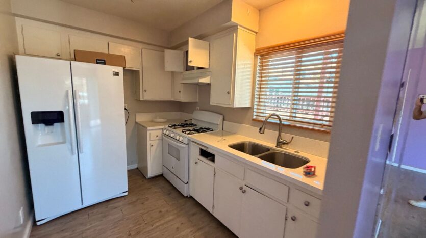 4730 W 118th Street - Hawthorne - California - 1 bed, 1 bath rental property