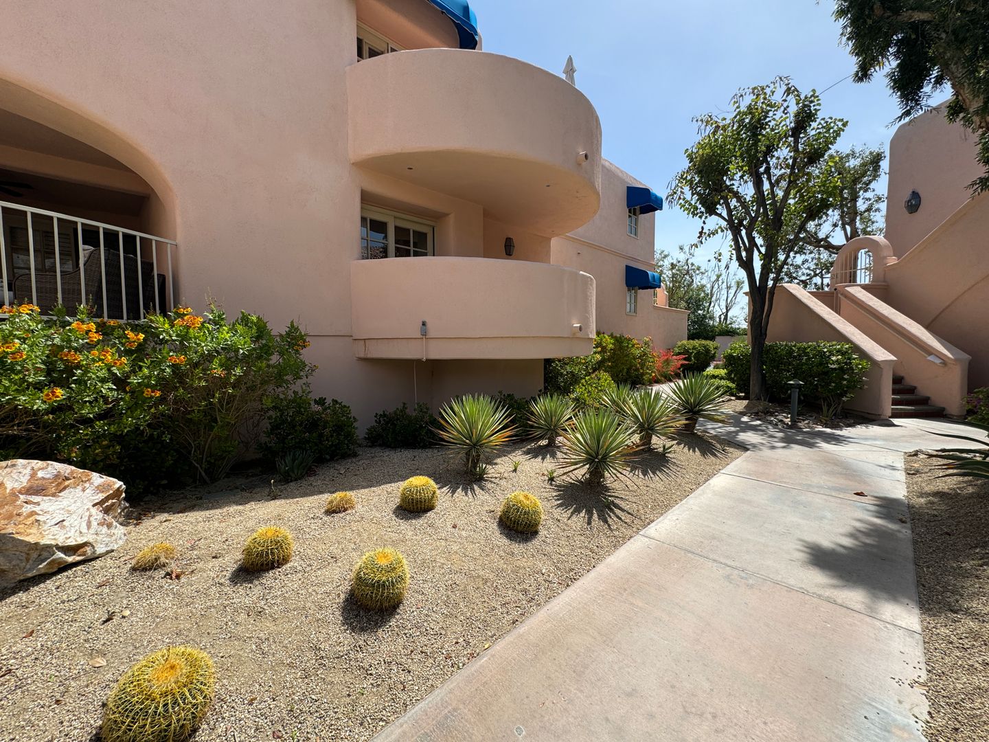 500 East Amado Rd Unit 510 - Palm Springs - California - 1 bed, 2 bath rental property