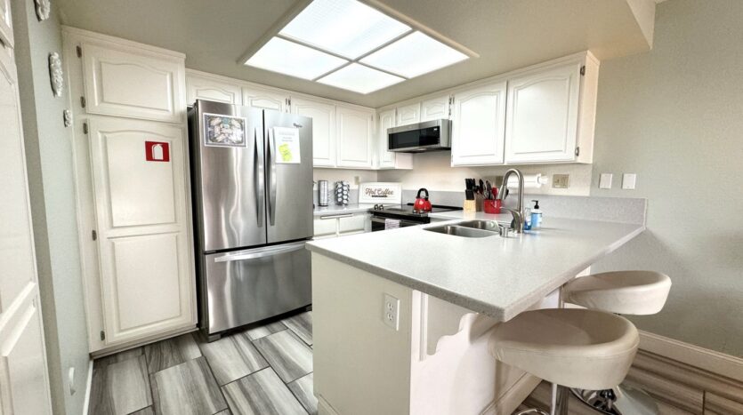 500 East Amado Rd Unit 510 - Palm Springs - California - 1 bed, 2 bath rental property