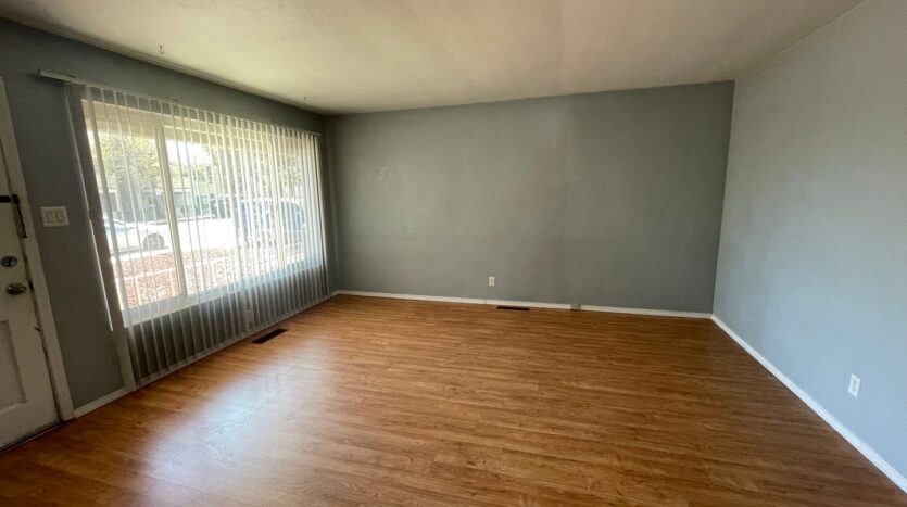 505-525 Kirman Way - Reno - Nevada - 2 bed, 1 bath rental property