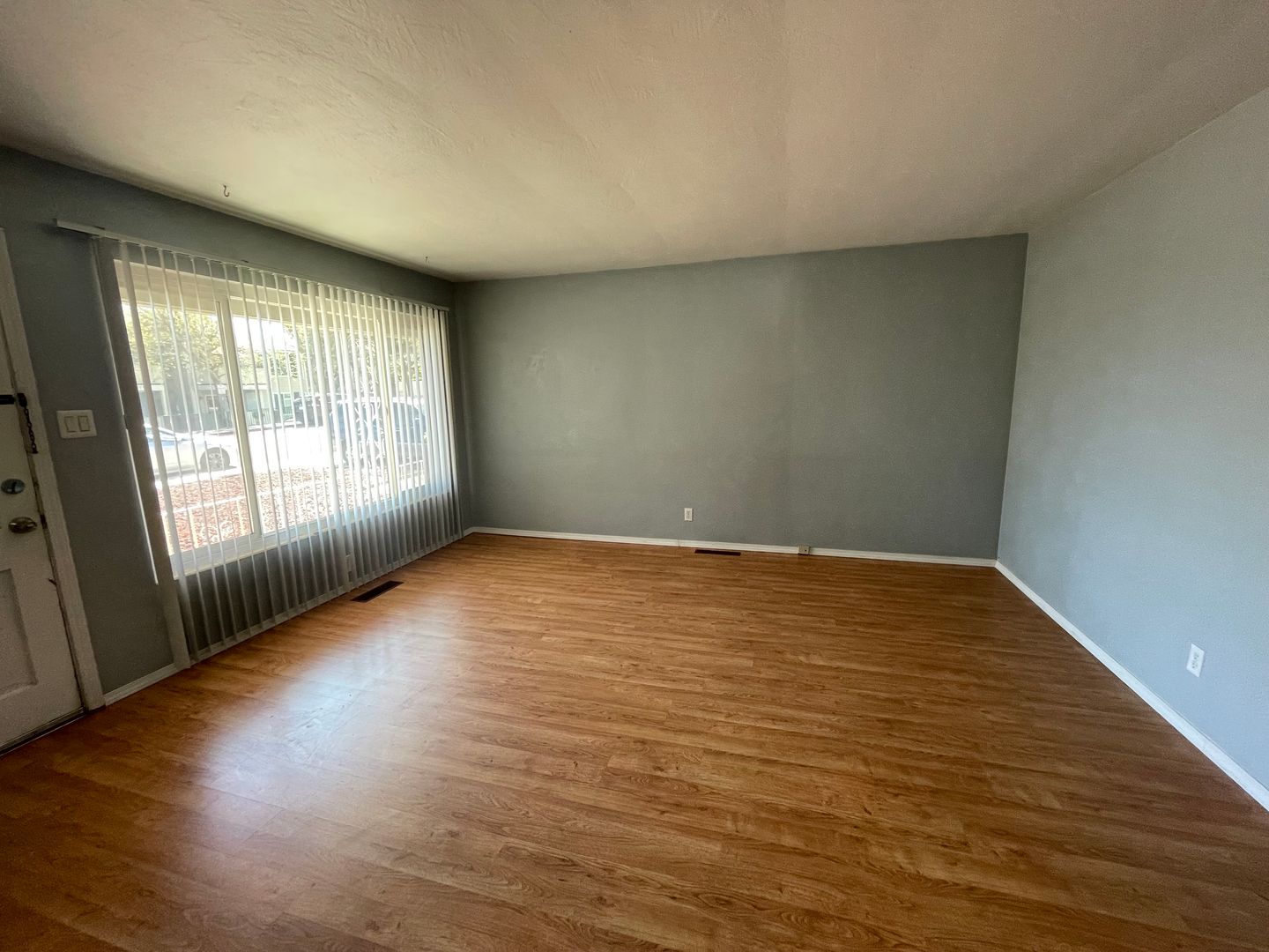 505-525 Kirman Way - Reno - Nevada - 2 bed, 1 bath rental property