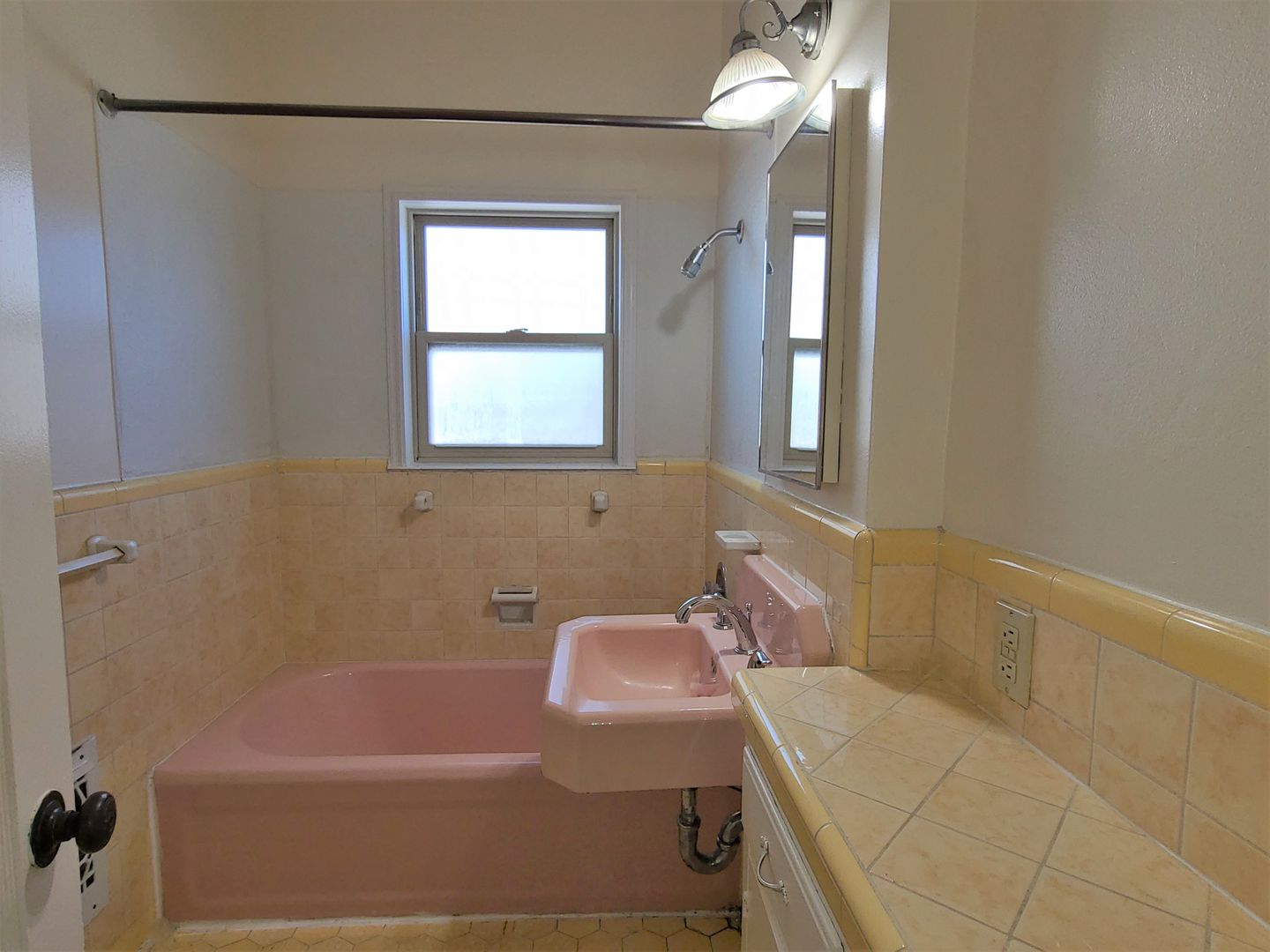 510 Upas St  #10 - San Diego - California - 1 bath rental property