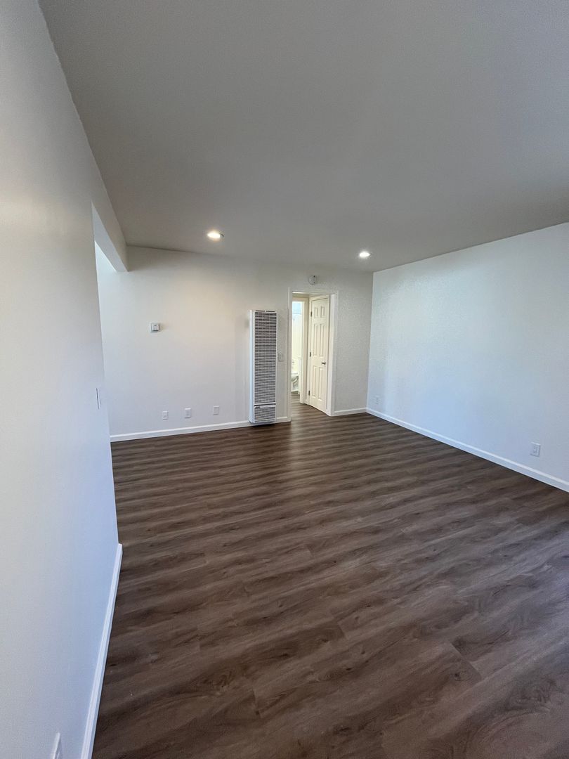 520 N Freeman St - Oceanside - California - 1 bed, 1 bath rental property