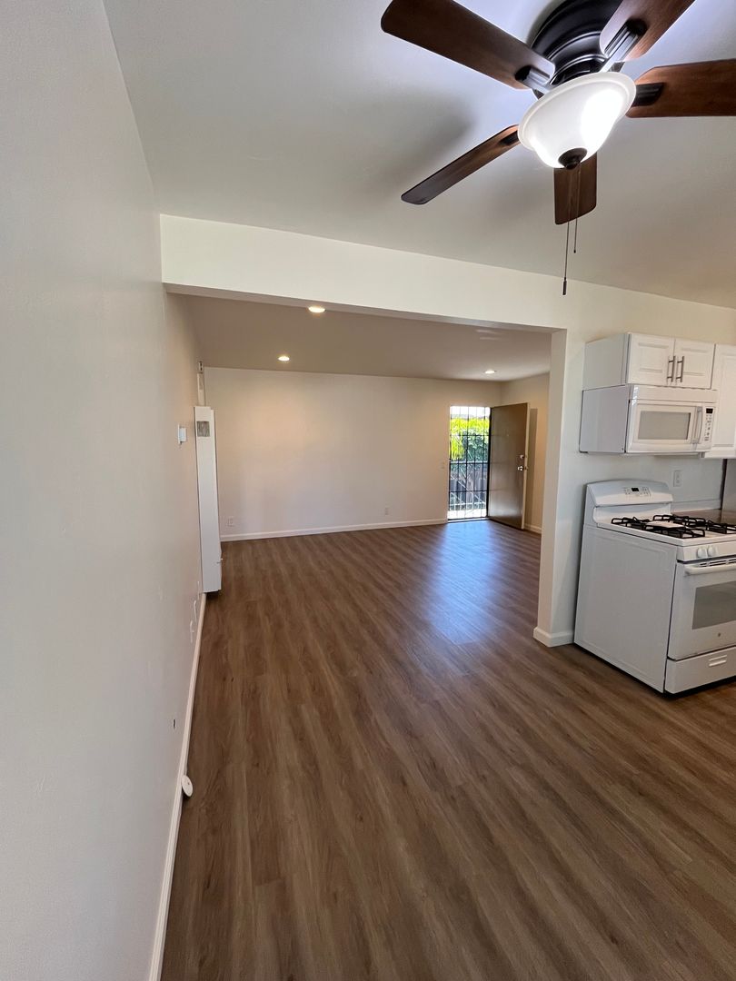 520 N Freeman St - Oceanside - California - 1 bed, 1 bath rental property