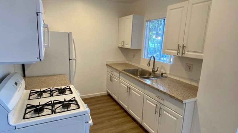 520 N Freeman St - Oceanside - California - 1 bed, 1 bath rental property