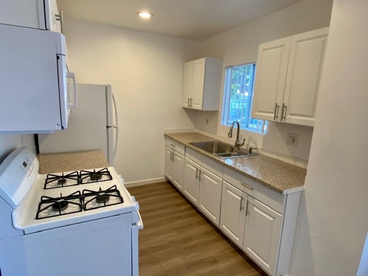 520 N Freeman St - Oceanside - California - 1 bed, 1 bath rental property