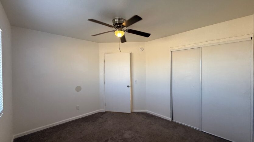 524 E. Ave Q12 - Unit 4 - Palmdale - California - 2 bed, 1 bath rental property