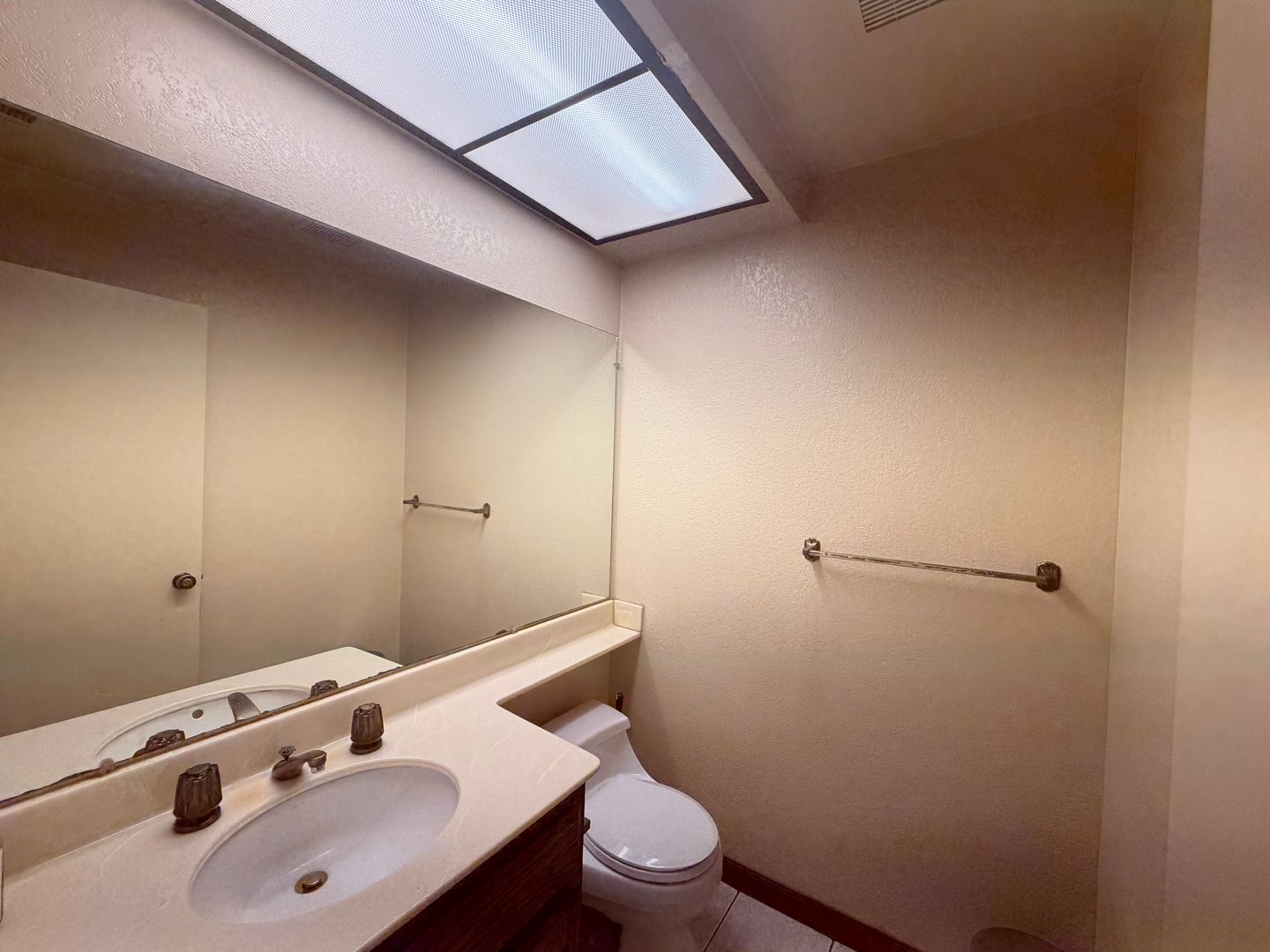 528 Folsom Circle - Milpitas - California - 4 bed, 2.5 bath rental property