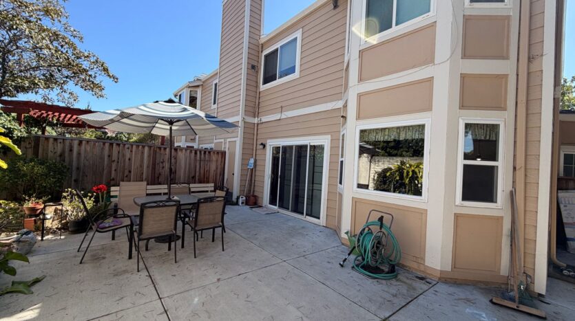 528 Folsom Circle - Milpitas - California - 4 bed, 2.5 bath rental property