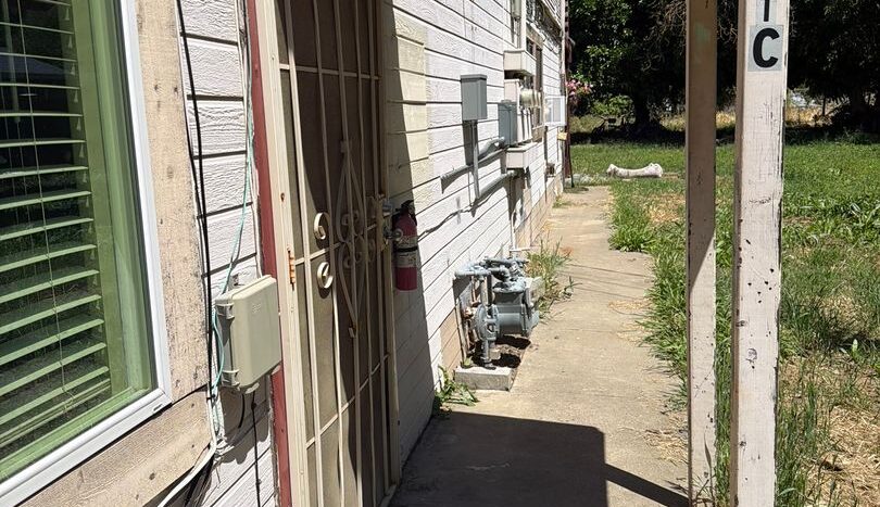 535 N Harbor Blvd  - West Sacramento - California - 1 bed, 1 bath rental property