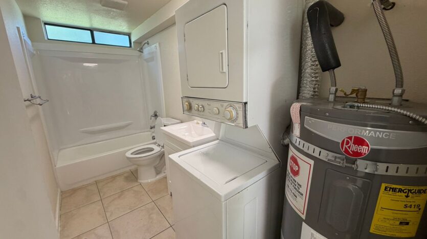 535 N Harbor Blvd  - West Sacramento - California - 1 bed, 1 bath rental property