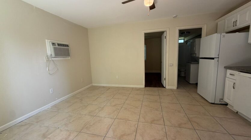 535 N Harbor Blvd  - West Sacramento - California - 1 bed, 1 bath rental property
