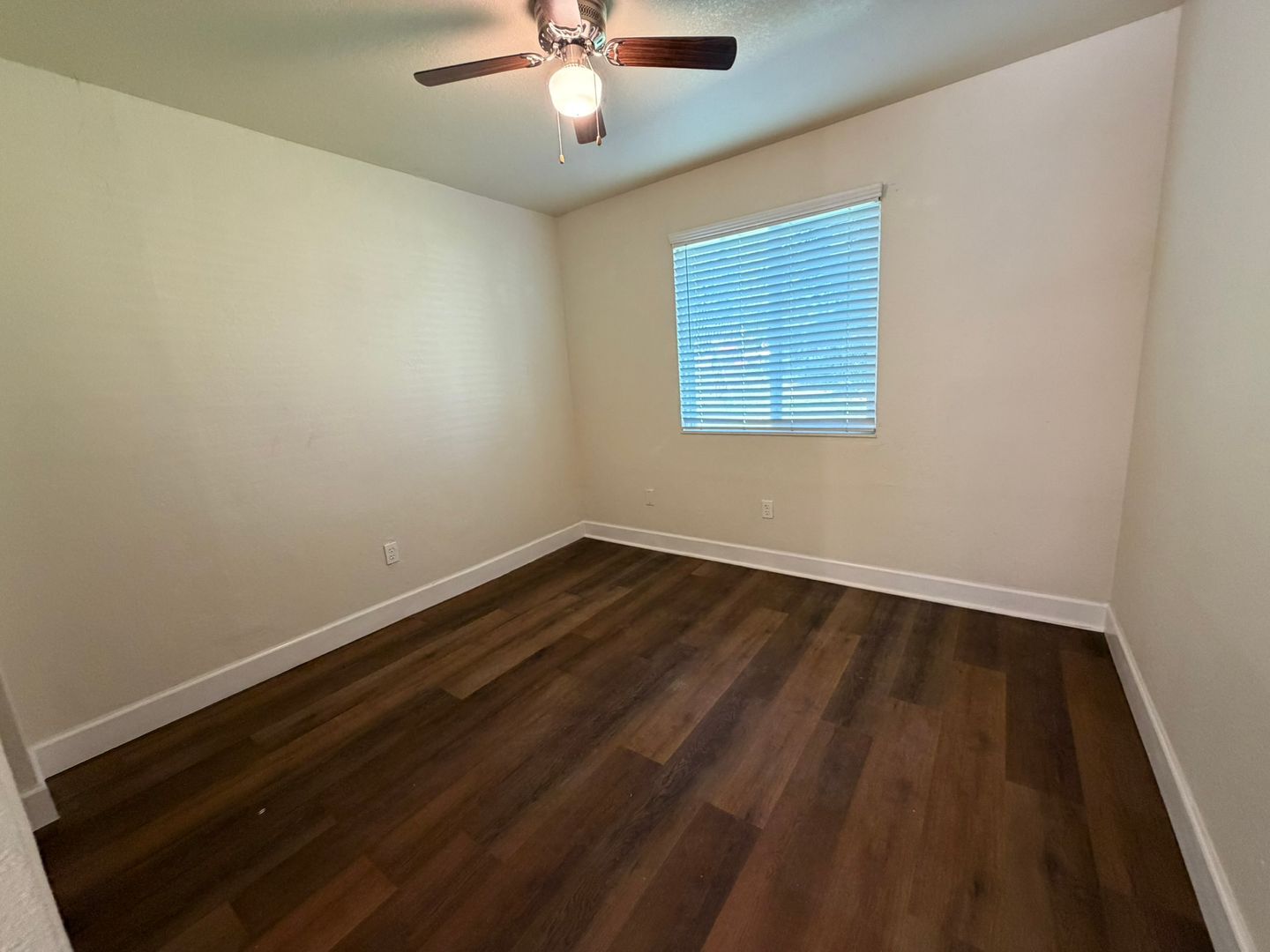 535 N Harbor Blvd  - West Sacramento - California - 1 bed, 1 bath rental property