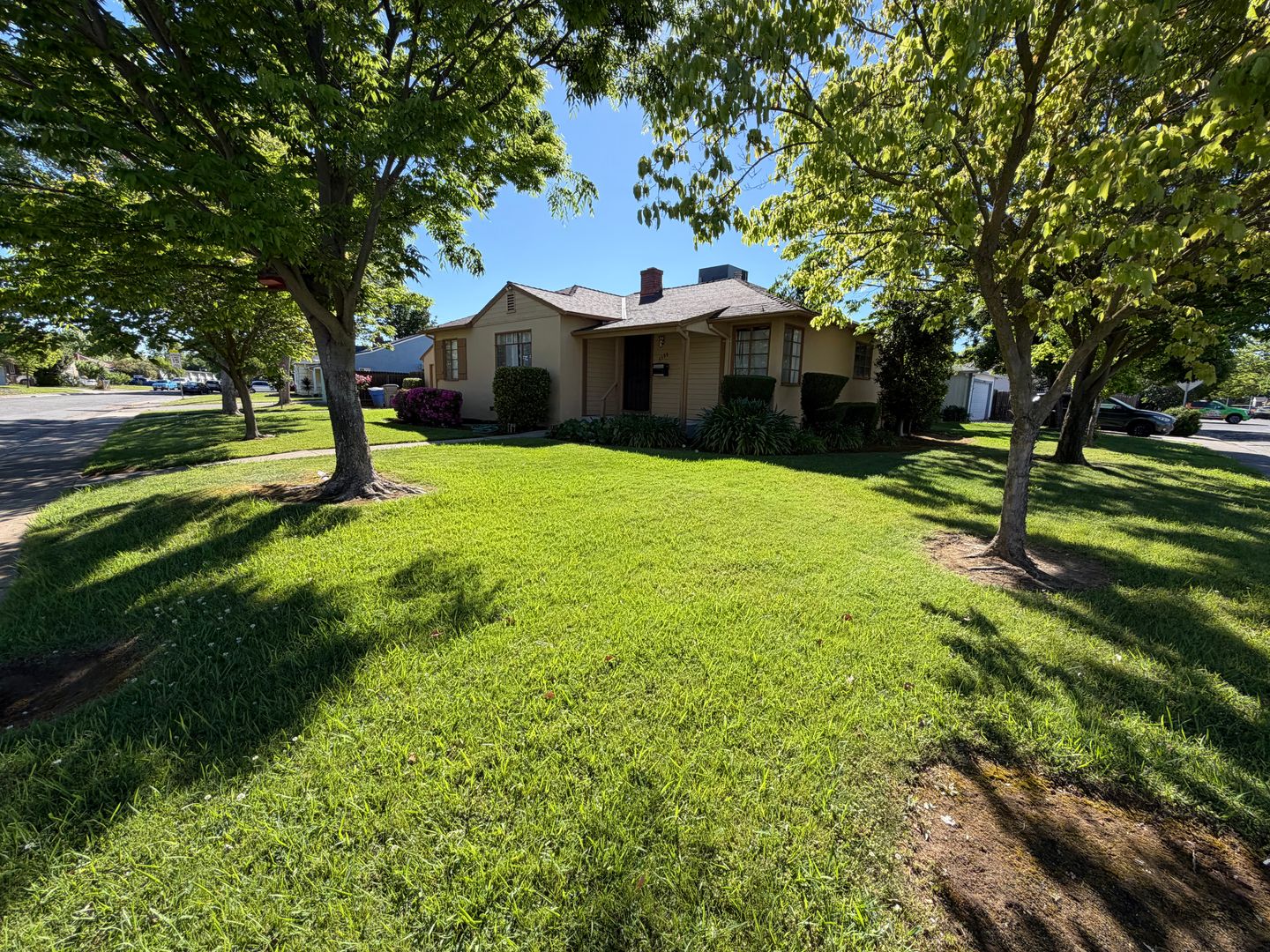 5500 38th ave  - Sacramento - California - 3 bed, 1 bath rental property