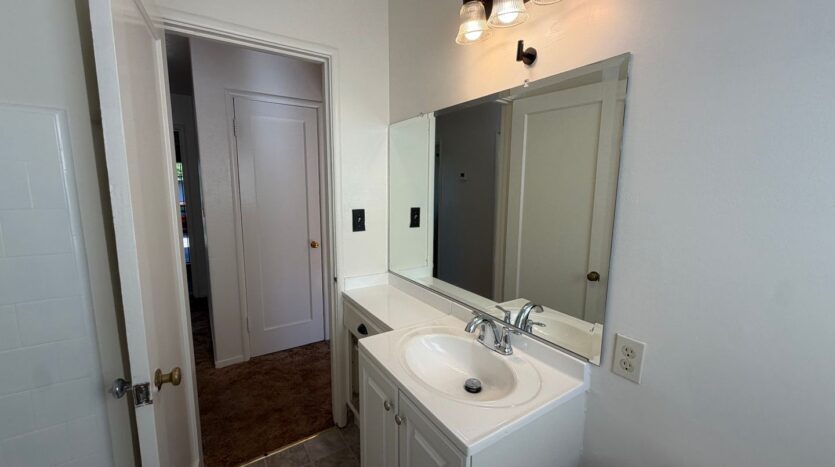 5500 38th ave  - Sacramento - California - 3 bed, 1 bath rental property