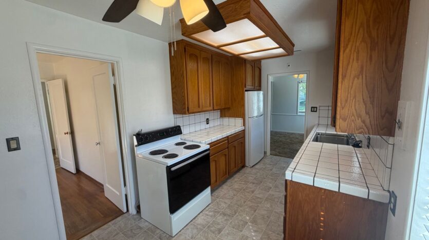 5500 38th ave  - Sacramento - California - 3 bed, 1 bath rental property