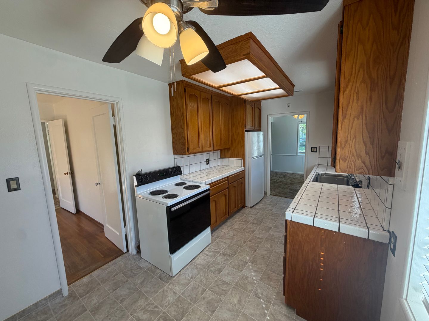 5500 38th ave  - Sacramento - California - 3 bed, 1 bath rental property