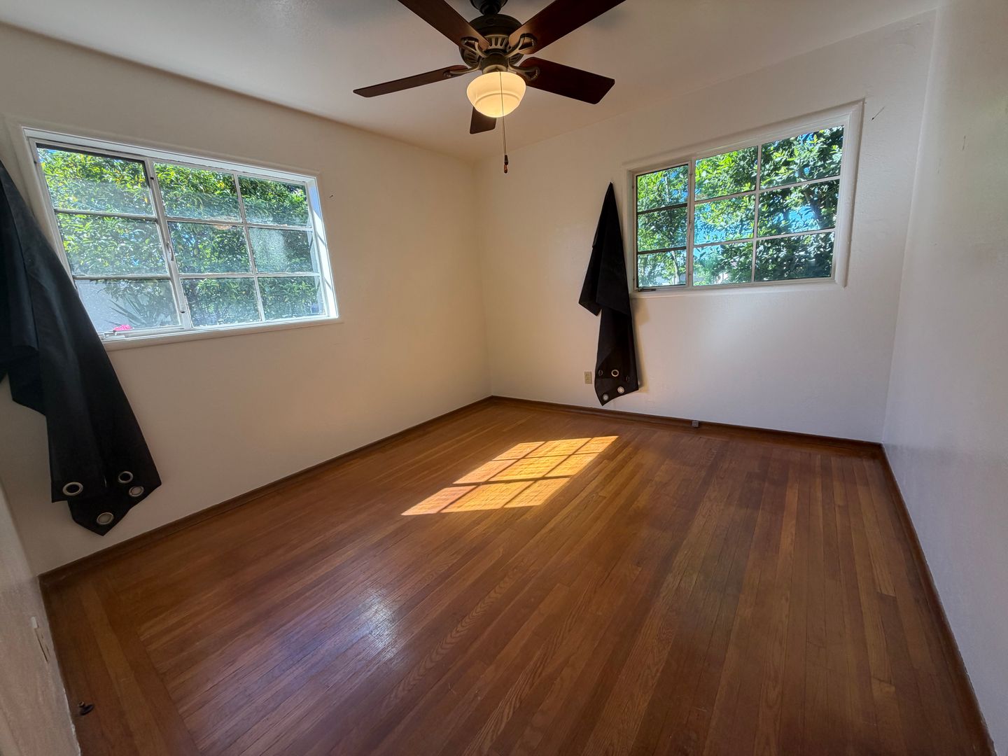 5500 38th ave  - Sacramento - California - 3 bed, 1 bath rental property