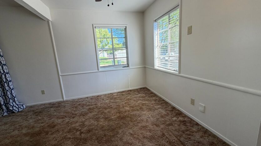 5500 38th ave  - Sacramento - California - 3 bed, 1 bath rental property