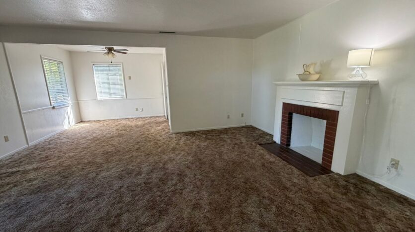 5500 38th ave  - Sacramento - California - 3 bed, 1 bath rental property