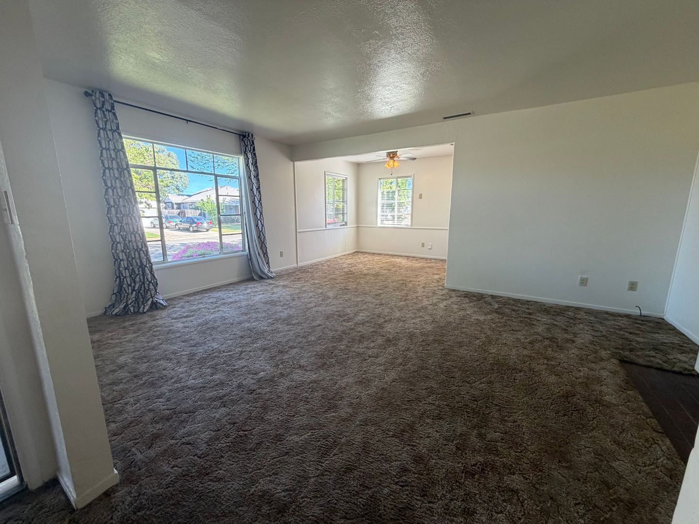 5500 38th ave  - Sacramento - California - 3 bed, 1 bath rental property