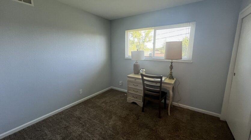 6049 Cherrelyn Way - Carmichael - California - 3 bed, 2 bath rental property