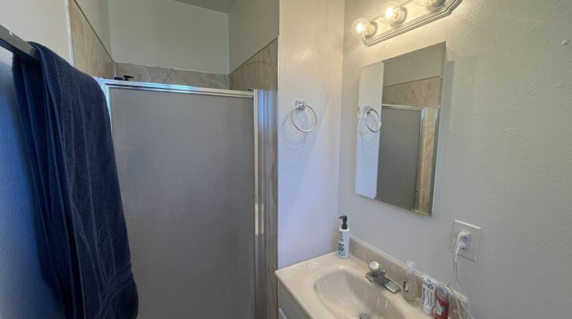 6049 Cherrelyn Way - Carmichael - California - 3 bed, 2 bath rental property