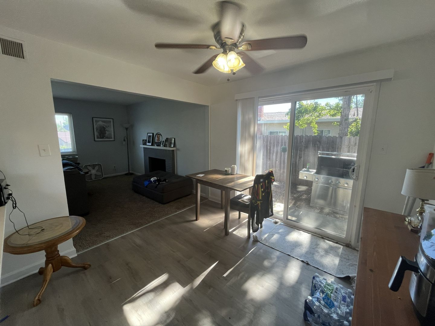6049 Cherrelyn Way - Carmichael - California - 3 bed, 2 bath rental property