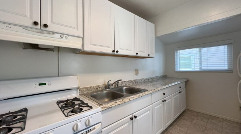 612 E 8th Street #C - National City - California - 1 bed, 1 bath rental property