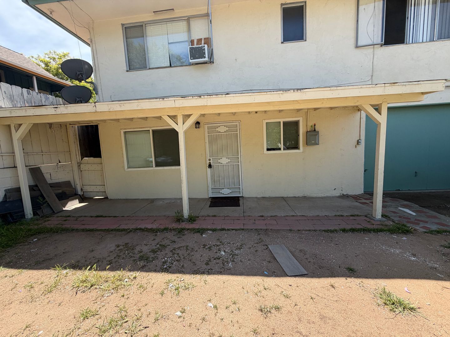 622 S. Kalmia St. #B - Escondido - California - 1 bed, 1 bath rental property