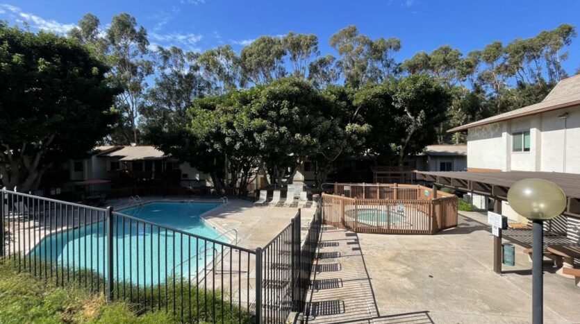 6370 Rancho Mission Rd #908 - San Diego - California - 1 bed, 1 bath rental property
